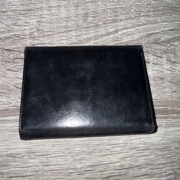 Salvatore‎ Ferragamo Gancini Black Leather Bifold Wallet Silver Hardware Used - Picture 2 of 7